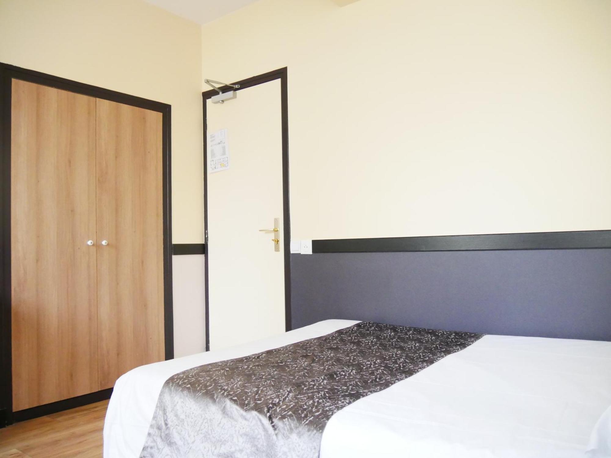 Hotel Des Bains A 10 Min De Paris Maisons-Alfort Luaran gambar