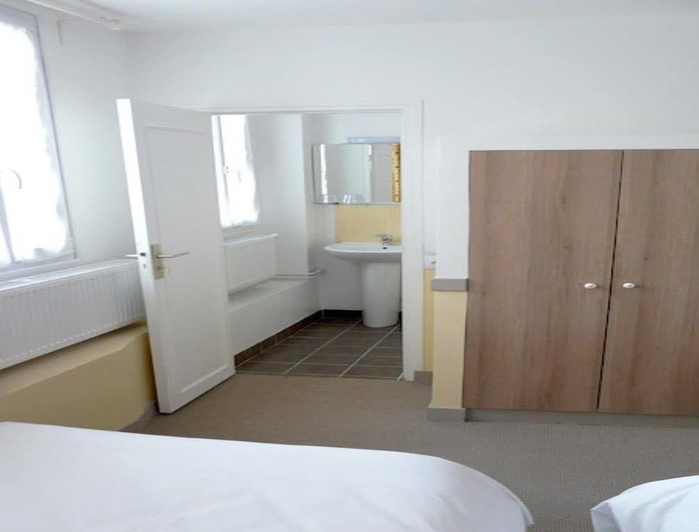 Hotel Des Bains A 10 Min De Paris Maisons-Alfort Luaran gambar